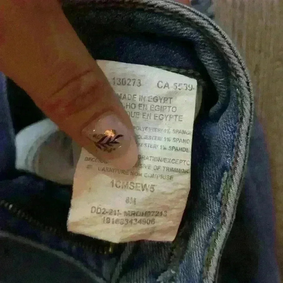 Lee regular fit mid rise - Picture 3 of 5